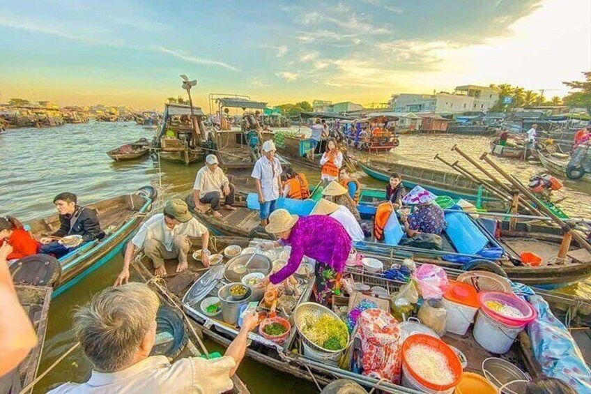 Luxury Mekong Delta Floating Market small Group 2 Days 1 Night 