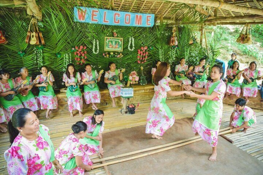 Entertainers at Loboc