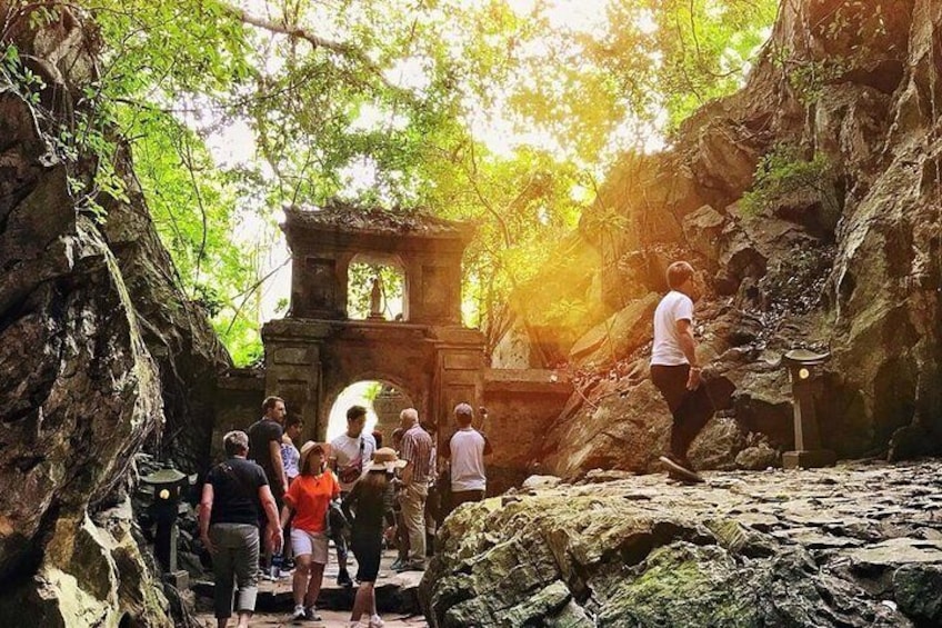 Morning Small group to Marble Mountains - Am Phu Cave - Monkey Mountain 