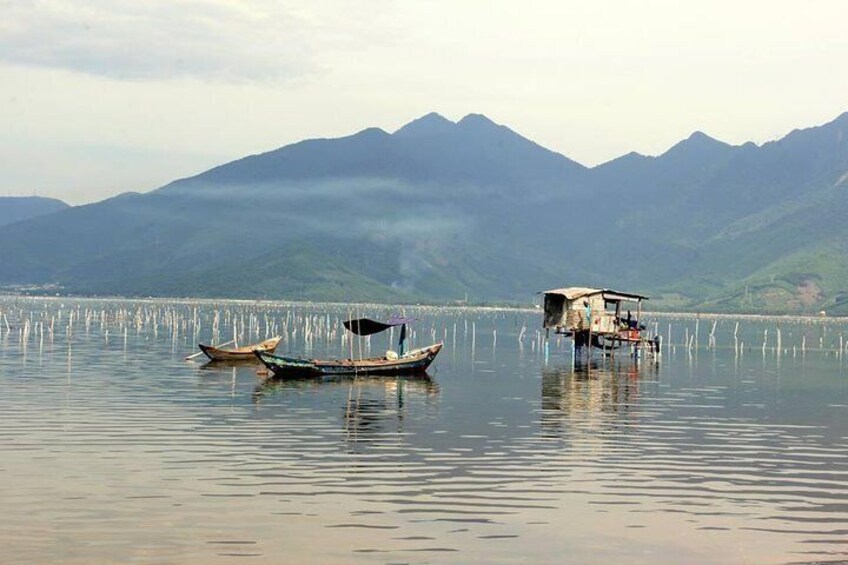 Hue- The Golden Bridge Da Nang ( Ba Na Hill)- Hoi An Car Transfer or Vice Versa