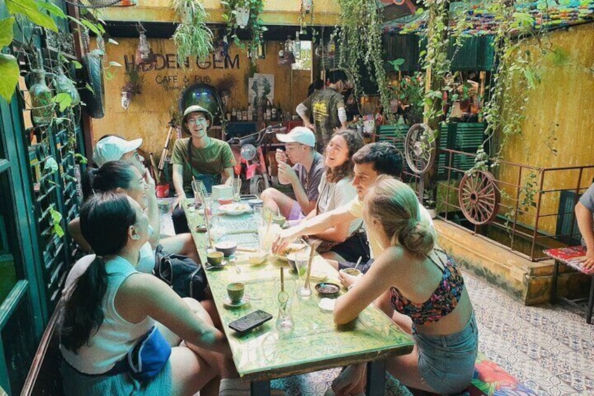 Hanoi Backstreet Tours - Healthy & Veggie Food and Drinks.