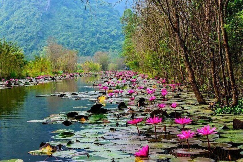 YEN RIVER