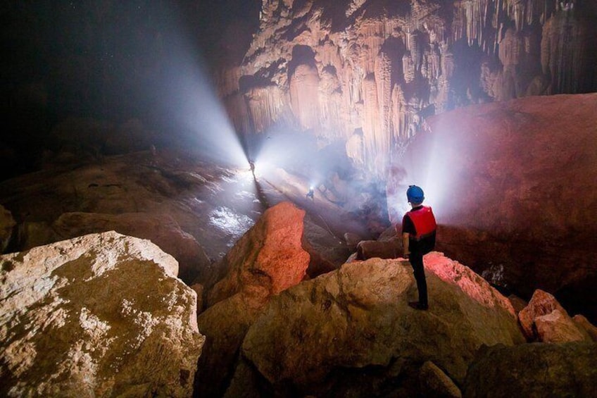 PRIVATE PHONG NHA CAVE -DARK CAVE 1 DAY TRIP FROM DONG HOI or PHONG NHA