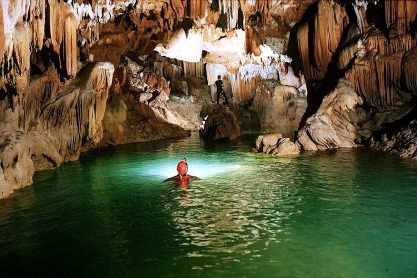 PHONG NHA CAVE- PARADISE CAVE FULL DAY FROM DONG HOI or PHONG NHA