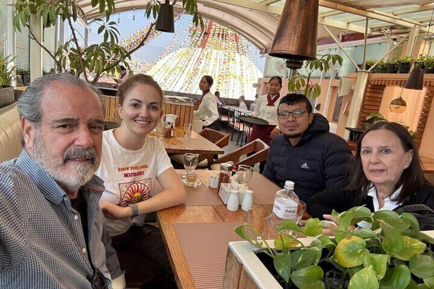 Lunch break at Boudhanath.