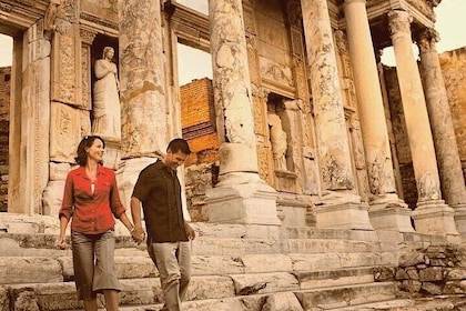 歷史學家指南以弗所私人之旅