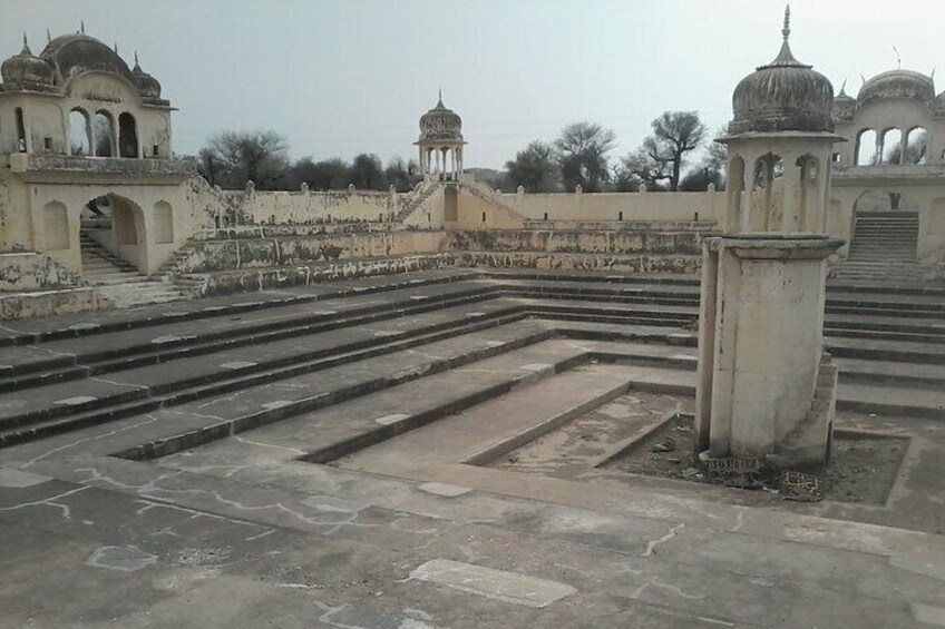 chand baori entrance area