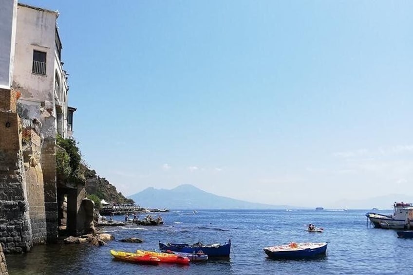 Naples panoramic e-bike ride with pizza tasting