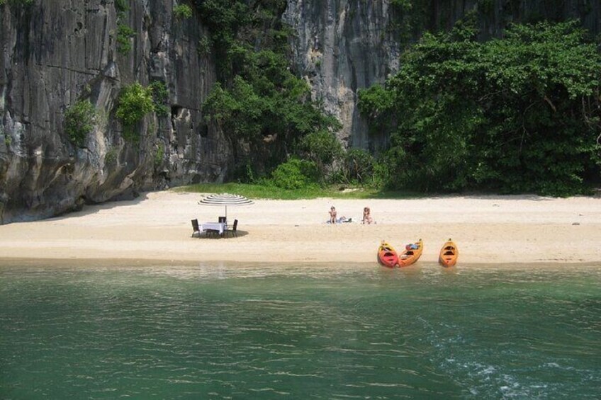 3-Day Hanoi - Ninh Binh - Halong Bay 5-Star Cruise & Transfer