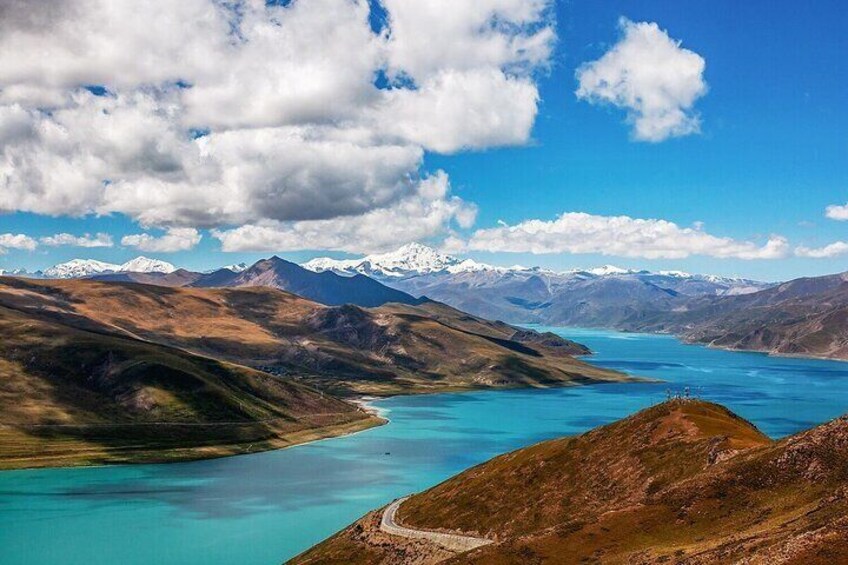 Yamdrok Lake