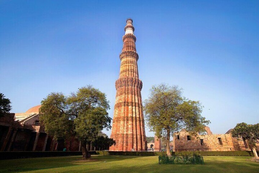 Private Full Day Tour of Old and New Delhi