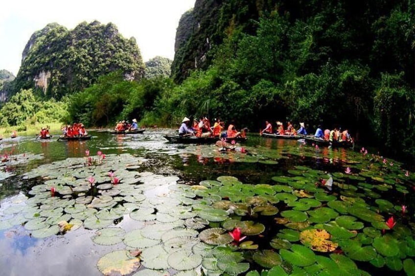 Trang An Bai Dinh 1 Day Tour