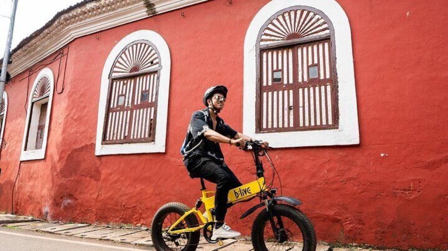 BLive Electric Bike Tours - Panjim Tales & Trails