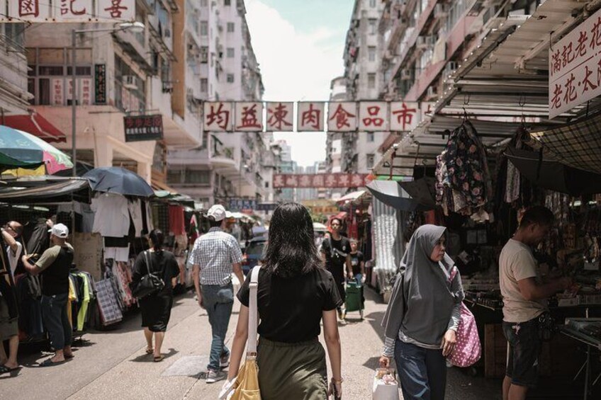 Visit to the least affluent area of Hong Kong in Sham Shui Po