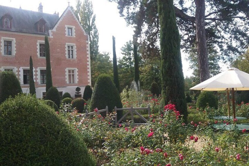 The Clos Lucé castle visit included