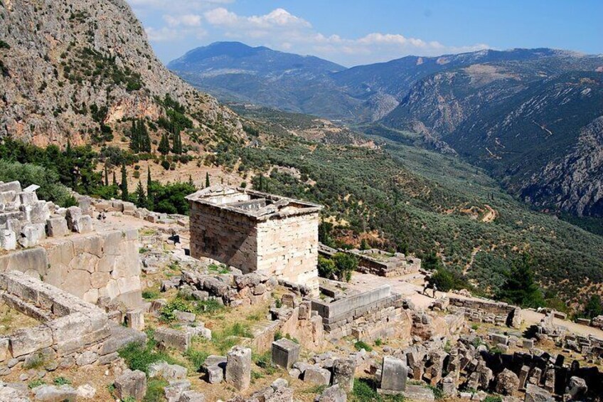 Delphi One Day Trip from Athens