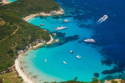 Crucero por Paxoi, Antipaxoi y las cuevas azules desde Corfú