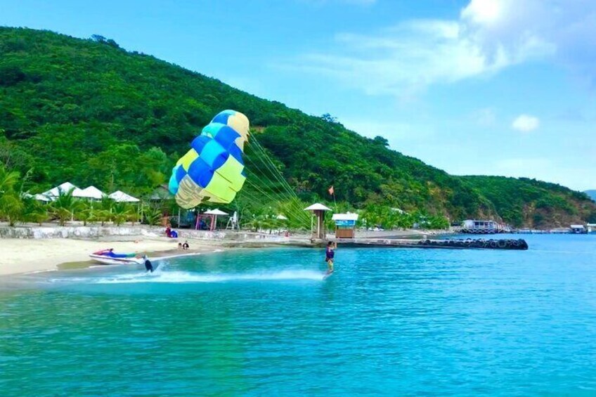 Funny Boat Trip Included Lunch And Floating Bar Nha Trang