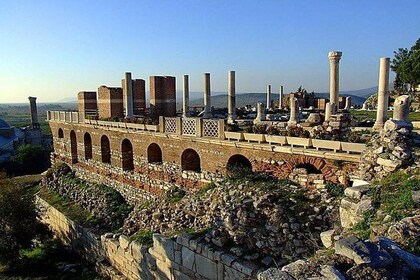 Istanbul zu sieben kleinasiatischen Kirchen 4 Nächte in 4-Sterne-Hotels