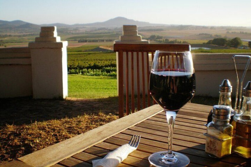 Cape Town 2 Days Tour, Aquila Safari Game Reserv Overnight&robben Island Getaway