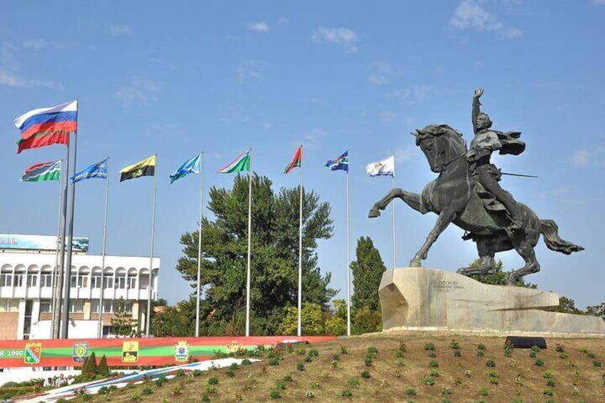 1 DAY.Privat Full-Day Tour of TRANSNISTRIA from Chisinau