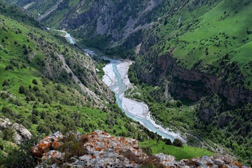 Trekking in Aksu-Zhabagly nature reserve (2 days)