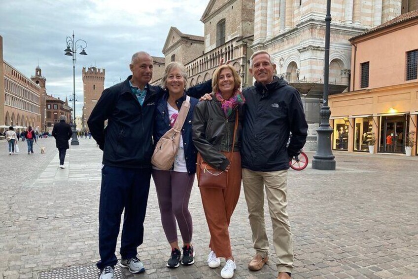 Semi-Private Ferrara Tour of City Highlights with Local Guide
