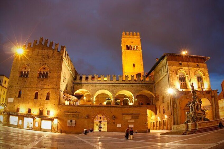 Bologna Private Night Tour with Local Top Rated Guide