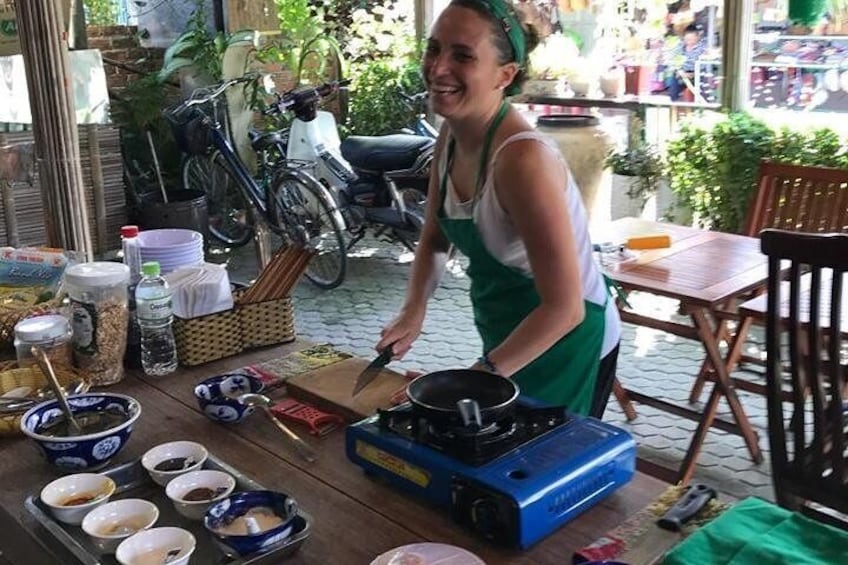 Hoi An Cooking Class And River Cruise