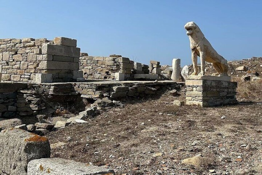 Delos island