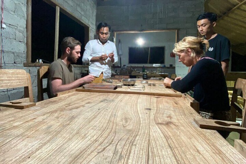 Silver jewelry making class in Ubud