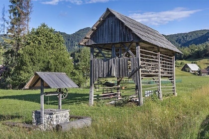 Land of Hayracks - Private tour to Dolenjska region from Ljubljana