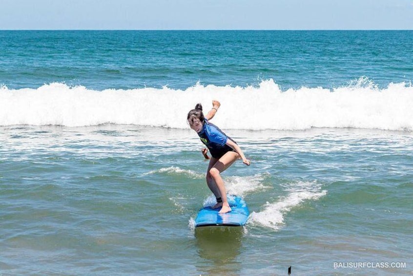 The best surf lessons in Kuta