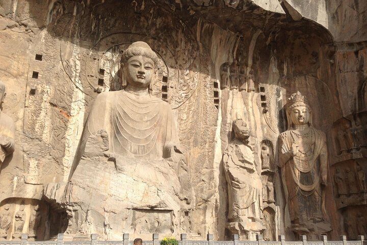 Longmen Grottoes 