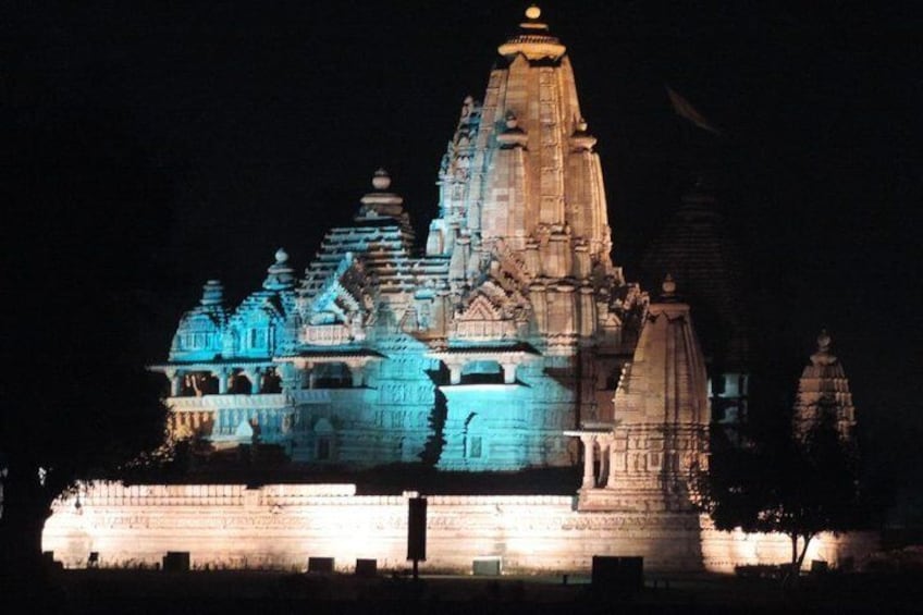 Private Day Tour of Khajuraho Temples with Sound and Light Show