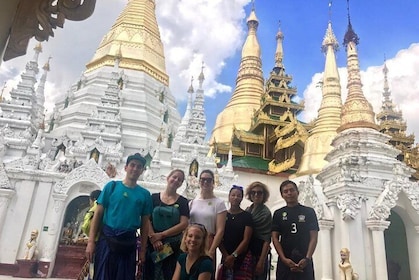 Yangon Budget Tour