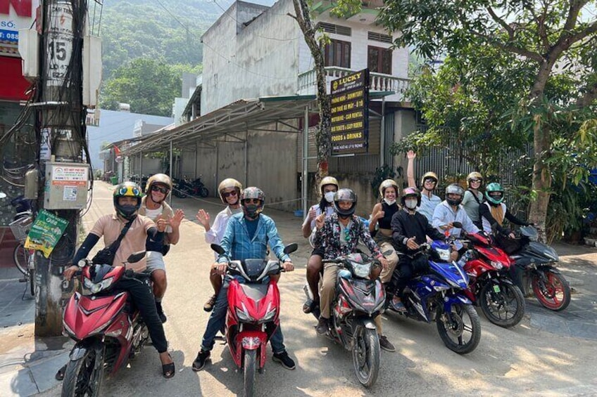 Motorbike tour 4D3N ( small group with easy riders ) 