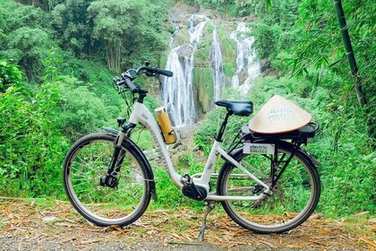 3 Days 2 Nights Mai Chau Pu Luong Ethnic Trail E-Bike Tour Private Transfer