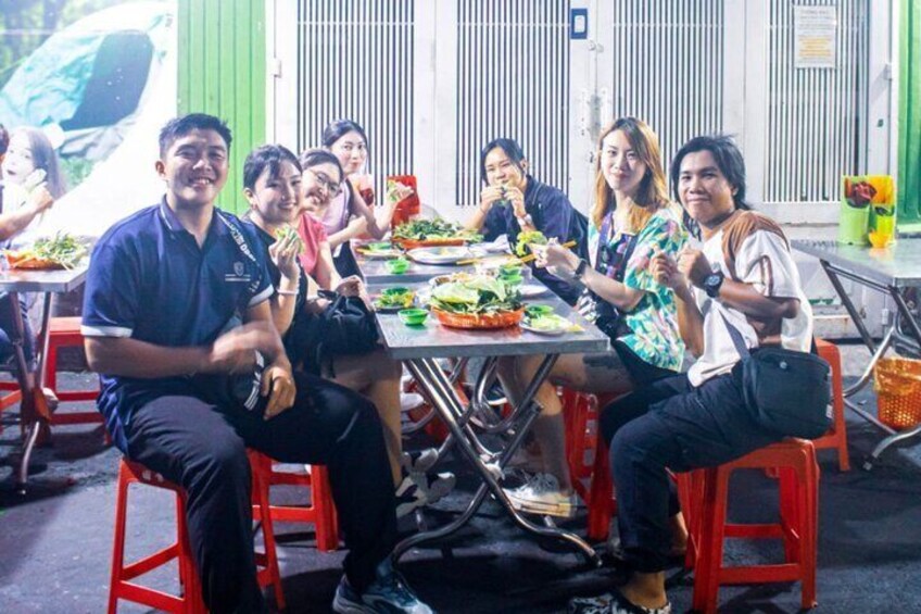 Private Saigon Authentic Hidden Street Food Tour By Walking