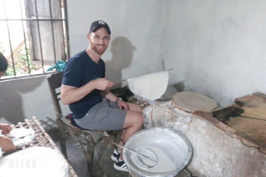 Hoian Bicycle Tour(Rural Village,Making Sleeping Mats &Rice Noodle,Basket Boat) 