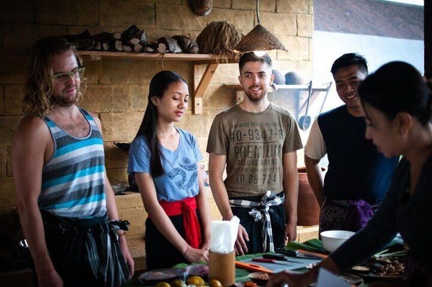 Balinese Cooking Class with Explore Village