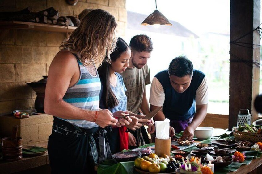 Balinese Cooking Class with Explore Village