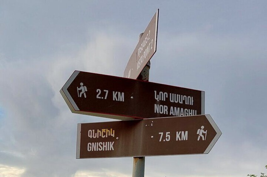 Hike from Gnishik village to Noravank Monastery