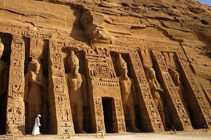 Abu Simbel Temples from Aswan by Flight - Private Tour