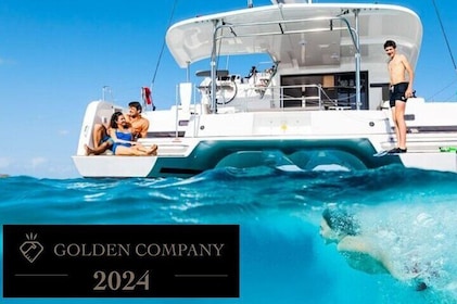 Catamarán Day & Sunset Cruises con comidas Bebidas y transporte