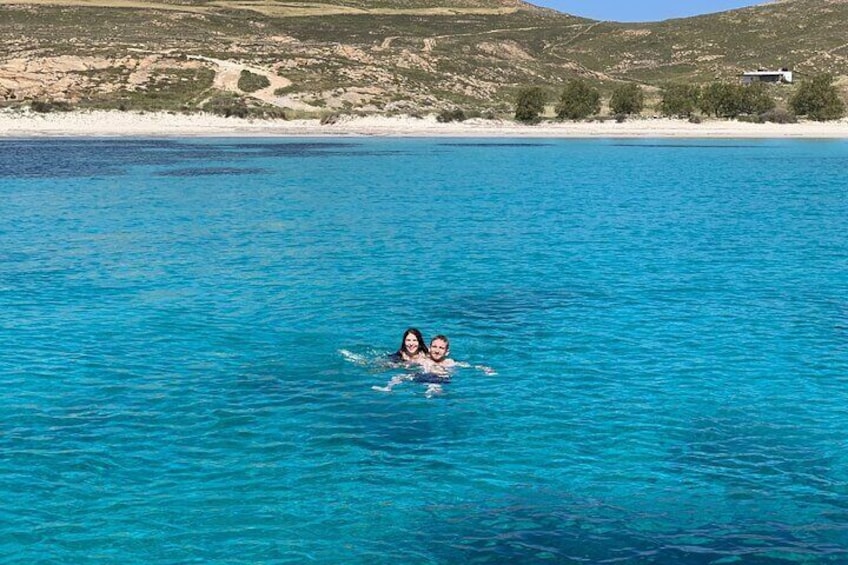 Catamaran Day & Sunset Cruises with meals Drinks and transportation