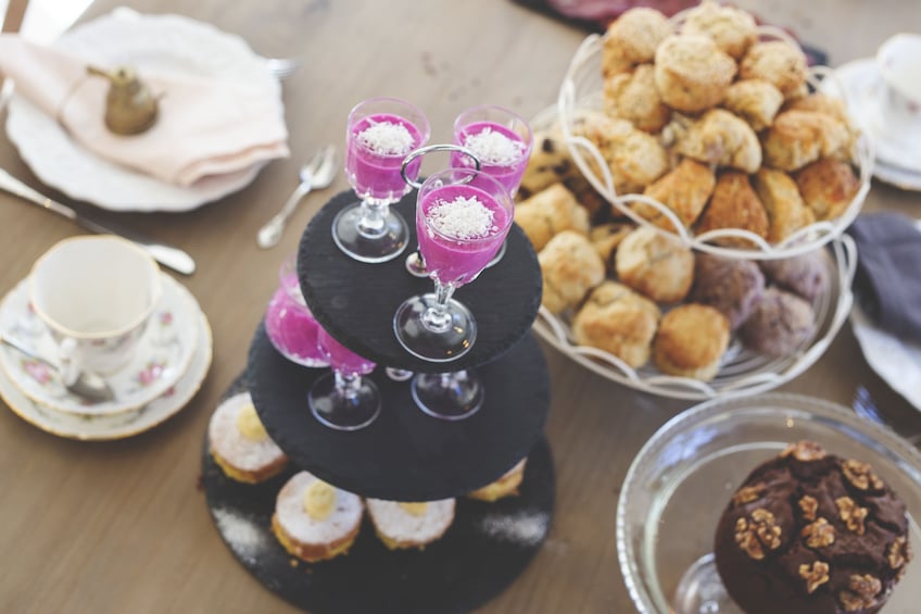 Traditional Afternoon Tea Experience/Baking Class