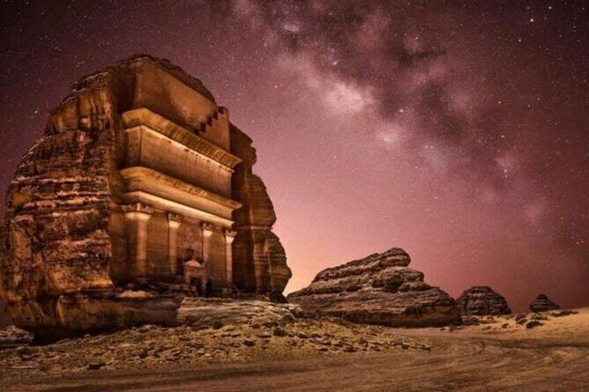 Madain Saleh Tour