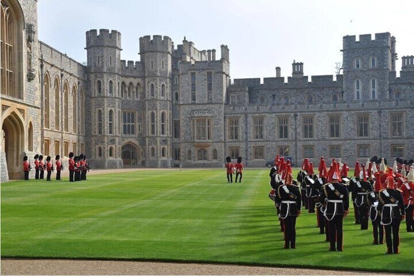 Windsor Castle Half Day Trip from London