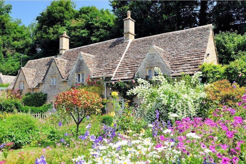 Bibury Cottages